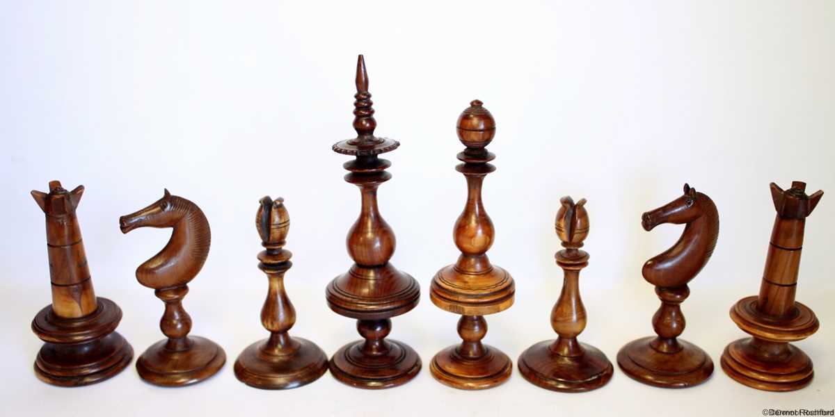 Antique  Killarney Chess Set