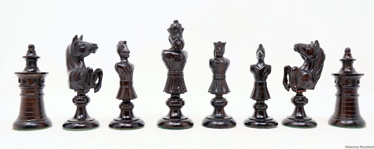 Antique Bust Chess Set