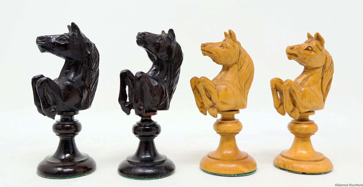 Antique Bust Chess Set