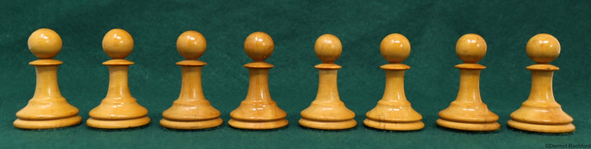 Antique Jaques Club Chess Set