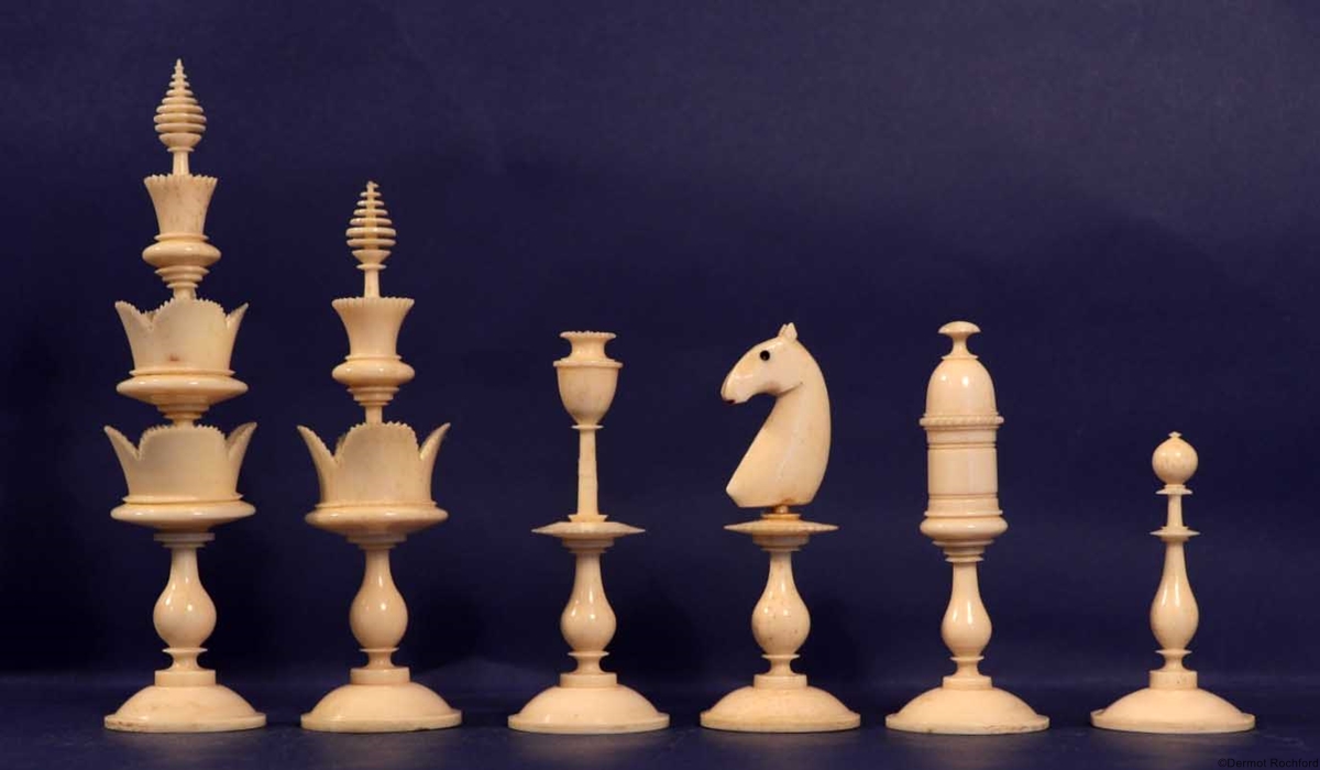 Antique Bone Selenus Chess Set