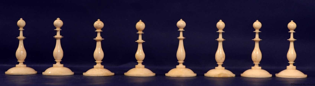 Antique Bone Selenus Chess Set